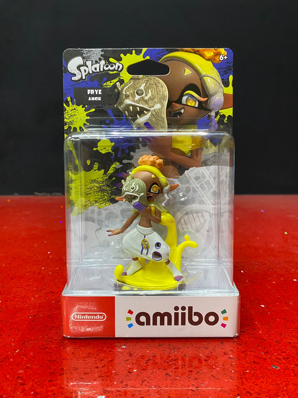 Amiibo Figura Zelda and Loftwing – GameStation