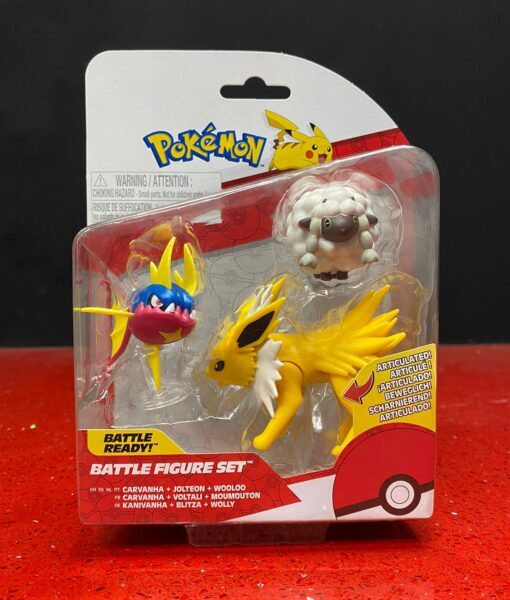 TOY Pokemon Battle Set Carvanha Jolteon WooLoo JW TOY Pokemon Battle Set Carvanha Jolteon WooLoo JW